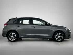 Hyundai i30 (2021) thumbnail 11