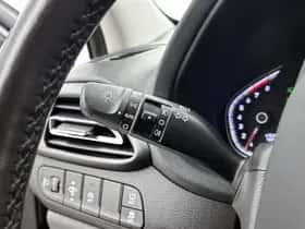 Hyundai i30 (2021) thumbnail 25