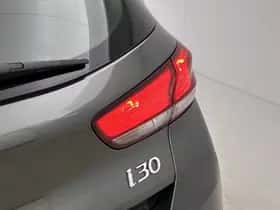 Hyundai i30 (2021) thumbnail 31