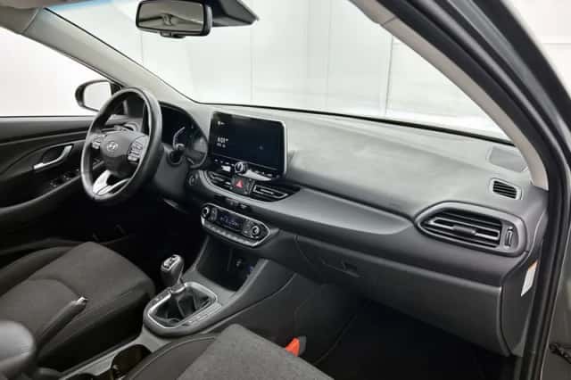 Hyundai i30 (2021) thumbnail 6