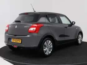 Suzuki Swift (2018) thumbnail 2