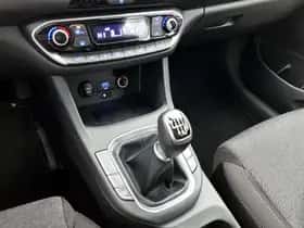 Hyundai i30 (2022) thumbnail 11