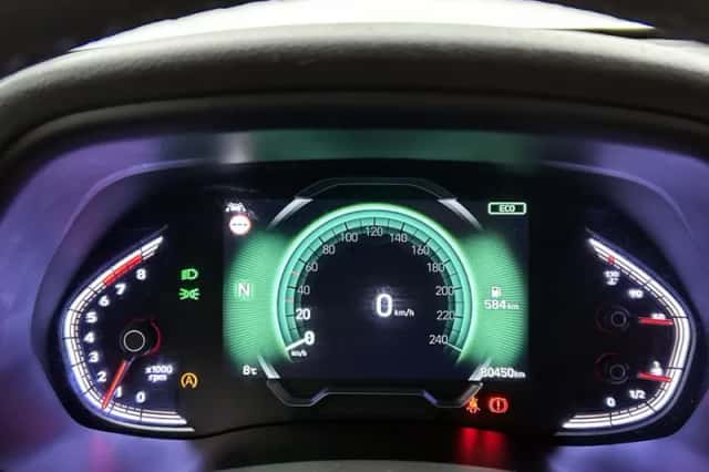 Hyundai i30 (2022) thumbnail 5