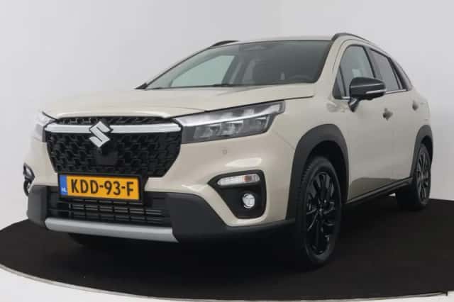 Suzuki S-Cross (2026) thumbnail 1