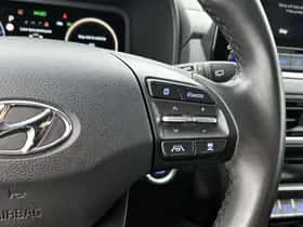 Hyundai Kona (2021) thumbnail 15