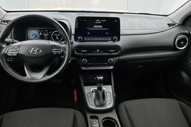 Hyundai Kona (2021) thumbnail 4