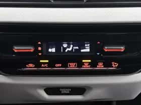Suzuki Swift (2025) thumbnail 9