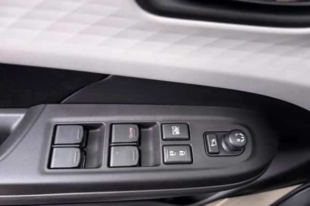 Suzuki Swift (2026) thumbnail 4