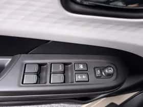 Suzuki Swift (2026) thumbnail 4