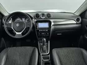 Suzuki Vitara (2021) thumbnail 5