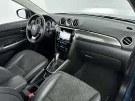 Suzuki Vitara (2021) thumbnail 7