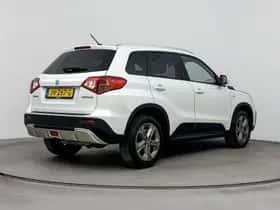 Suzuki Vitara (2016) thumbnail 2
