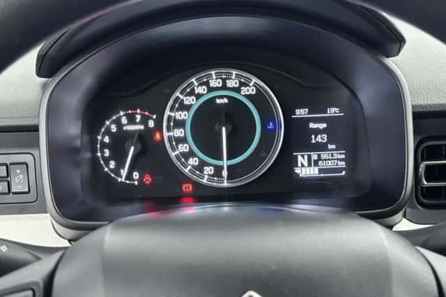 Suzuki Ignis (2019) thumbnail 5