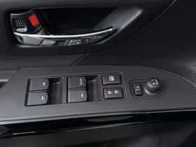 Suzuki S-Cross (2026) thumbnail 4