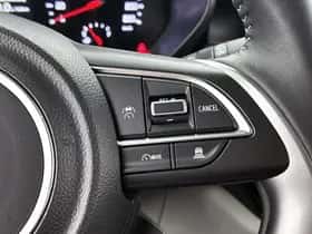 Suzuki Swift (2025) thumbnail 14