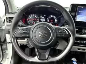 Suzuki Swift (2025) thumbnail 17