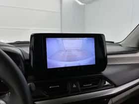 Suzuki Swift (2025) thumbnail 8