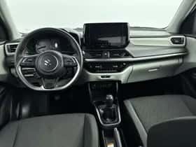 Suzuki Swift (2025) thumbnail 4