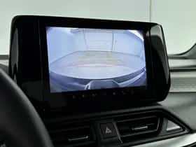 Suzuki Swift (2025) thumbnail 7