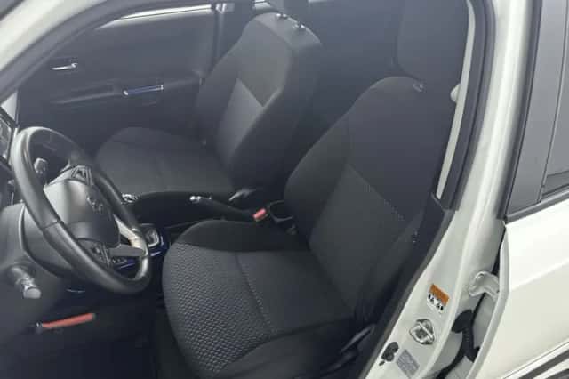 Suzuki Ignis (2020) thumbnail 4