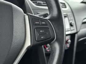 Suzuki Swift (2014) thumbnail 14