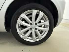 Suzuki Swift (2014) thumbnail 22