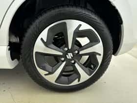 Suzuki Swift (2025) thumbnail 19