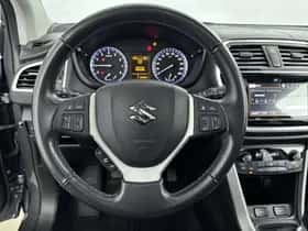 Suzuki S-Cross (2021) thumbnail 18