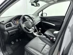 Suzuki S-Cross (2021) thumbnail 29