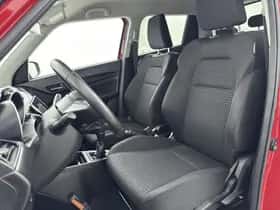 Suzuki Swift (2017) thumbnail 14