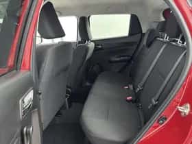 Suzuki Swift (2017) thumbnail 15