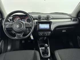 Suzuki Swift (2017) thumbnail 4