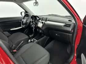 Suzuki Swift (2017) thumbnail 6