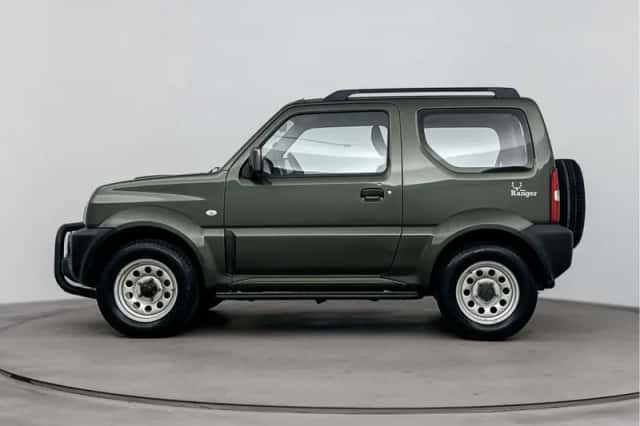 Suzuki Jimny (2018) thumbnail 3