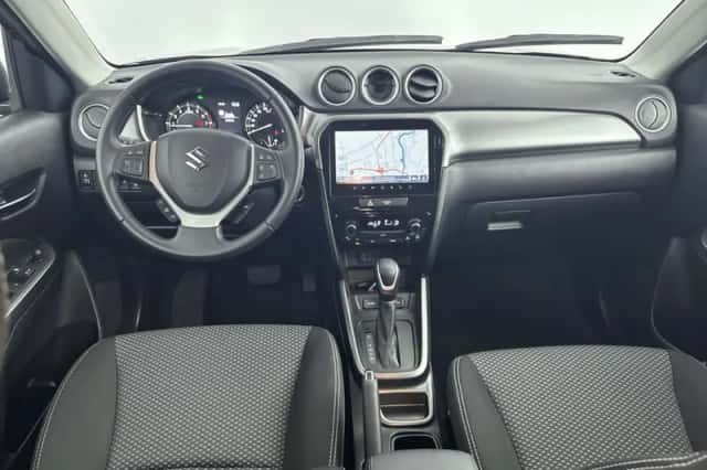 Suzuki Vitara (2025) thumbnail 4