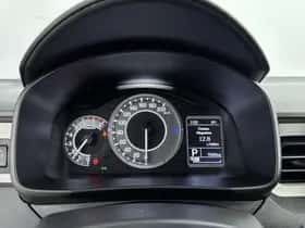 Suzuki Ignis (2024) thumbnail 5