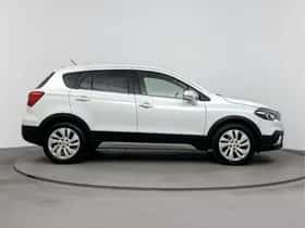 Suzuki S-Cross (2020) thumbnail 12