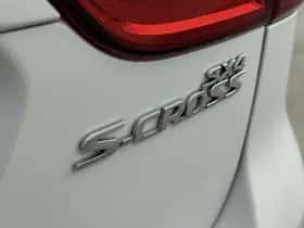 Suzuki S-Cross (2020) thumbnail 18