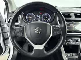 Suzuki S-Cross (2020) thumbnail 5