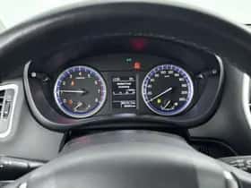 Suzuki S-Cross (2020) thumbnail 6