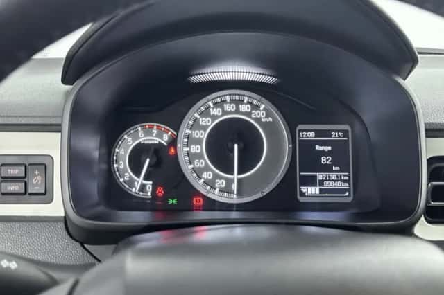 Suzuki Ignis (2020) thumbnail 5