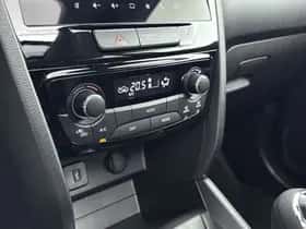 Suzuki Vitara (2025) thumbnail 11
