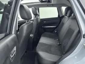 Suzuki Vitara (2025) thumbnail 18
