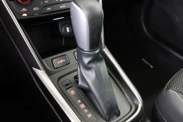 Suzuki S-Cross (2026) thumbnail 4