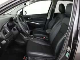 Suzuki S-Cross (2026) thumbnail 7