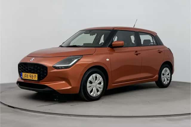 Suzuki Swift (2025) thumbnail 1