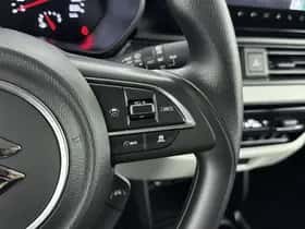 Suzuki Swift (2025) thumbnail 15