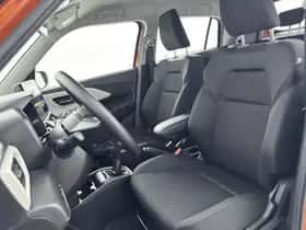 Suzuki Swift (2025) thumbnail 16