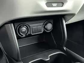 Suzuki Swift (2025) thumbnail 27