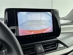 Suzuki Swift (2025) thumbnail 8
